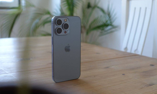 iPhone