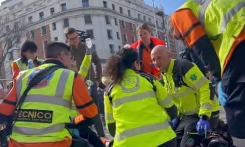 Medizinisches Personal beim Halbmarathon in Madrid